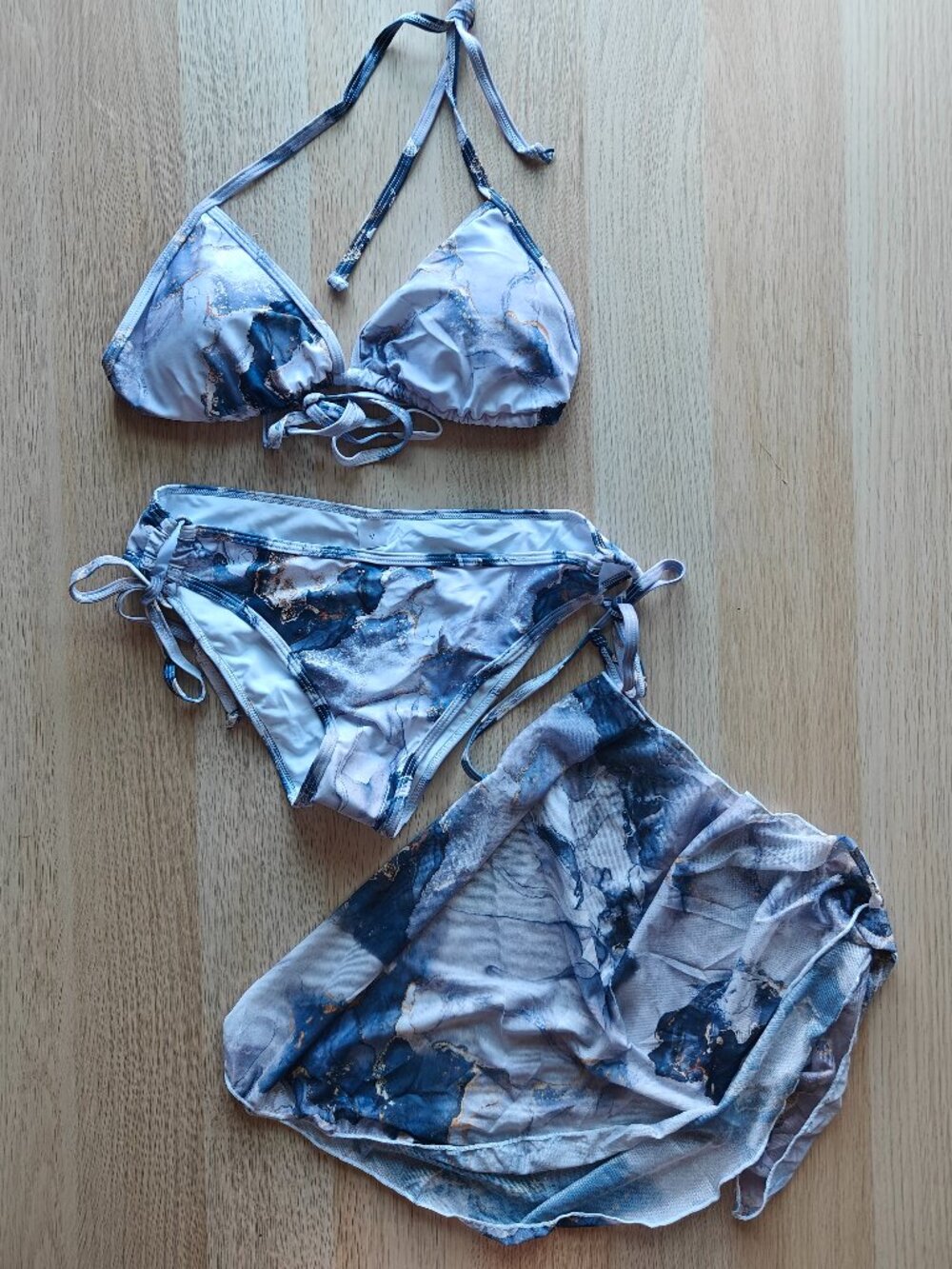 MEDIUM BLUE MARBLE-INSPIRED PRINT BIKINI WITH TIE-SARONG SKIRT (3 PIECES)